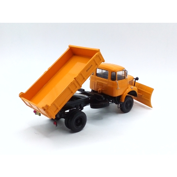 Berliet L 646 M3 4x4 pług śnieżny - skala 1:43 - Hachette